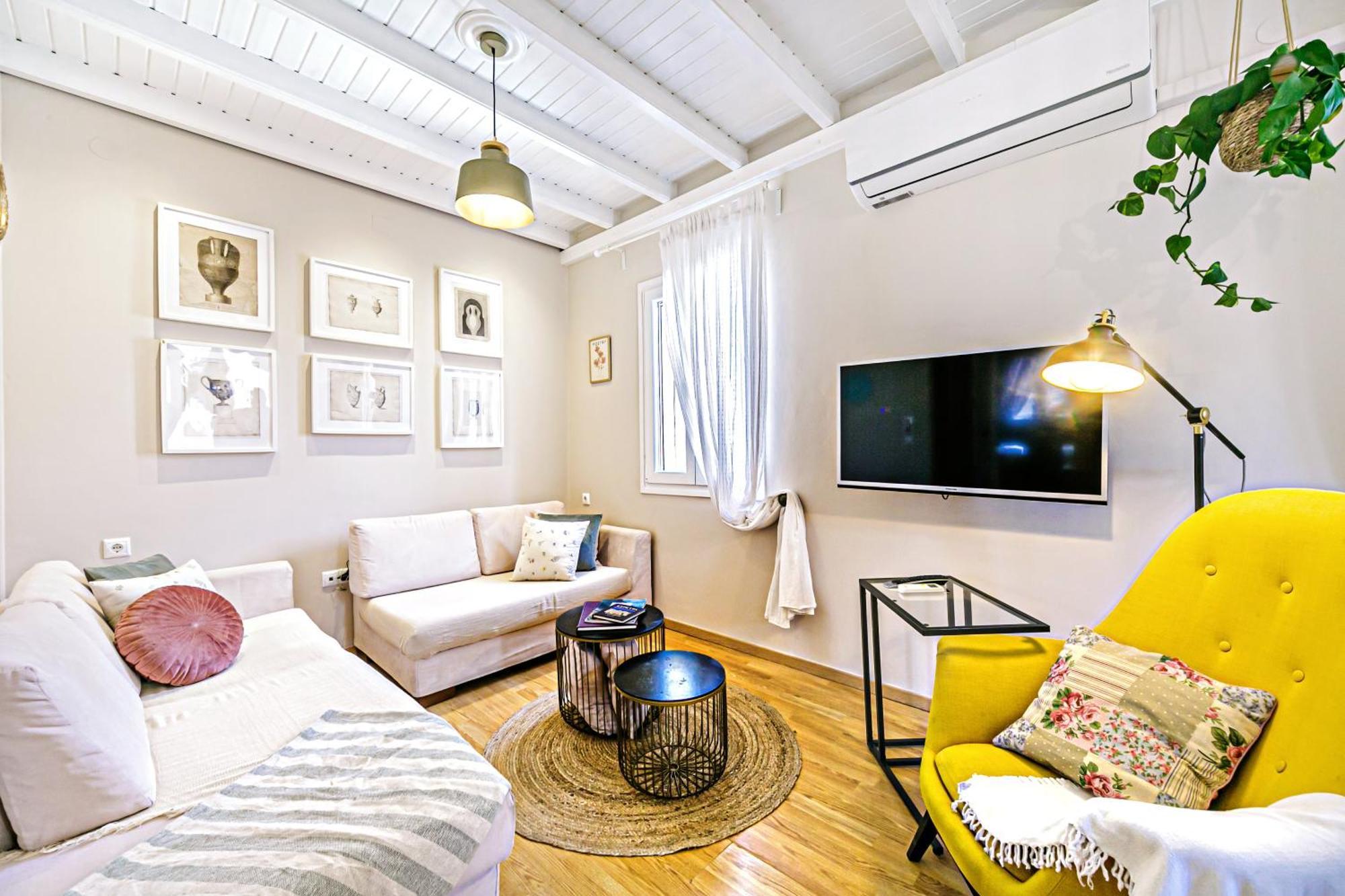 2bdr Floor Apartment-heart Of Corfu Old Town Apartment